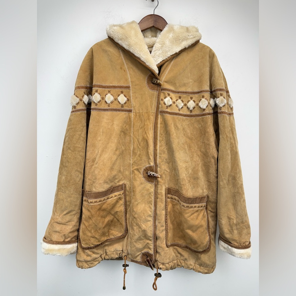 Vintage Outer Town size XL Women’s Tan Suede Leather Faux Fur Lined Hooded Coat